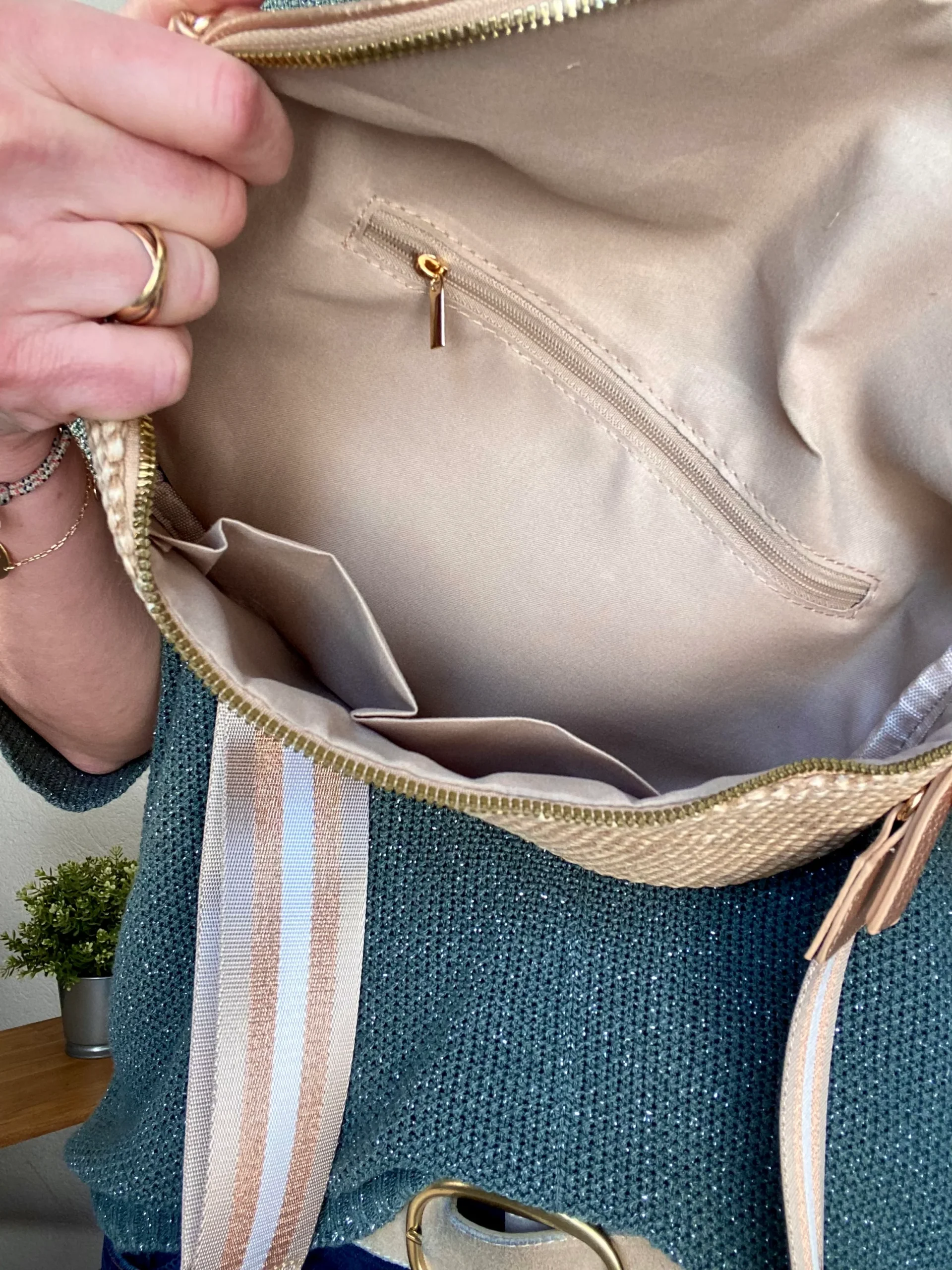 Sac banane effet paille et simili - KELLY - Champagne – Image 7