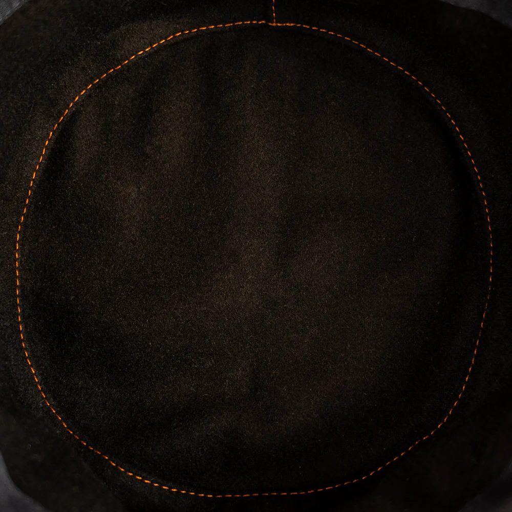 Bob - Velours côtelé noir – Image 5