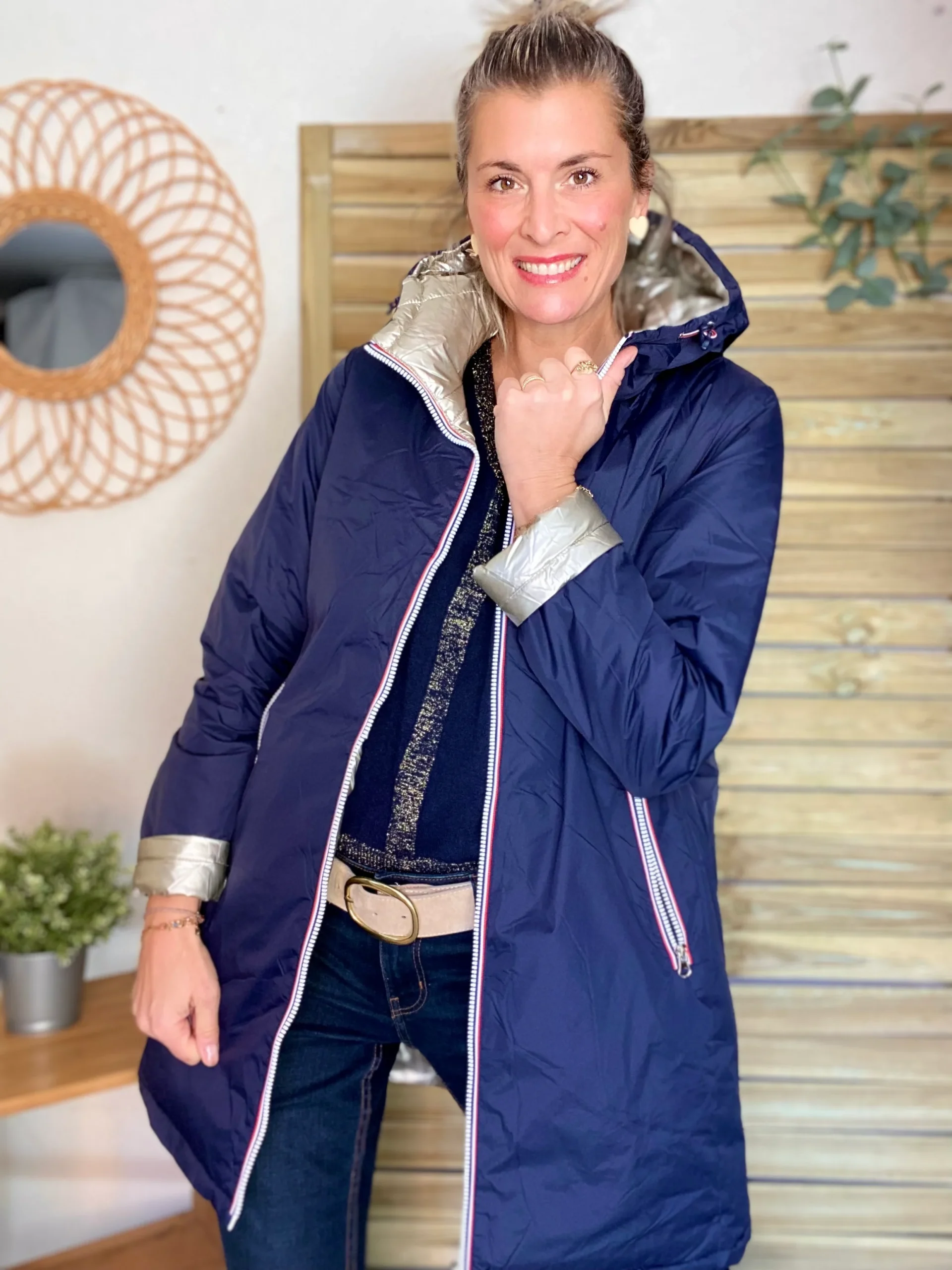 Doudoune réversible imperméable longue INÈS - Bleu marine / Doré - LAURA JO - SOLDES