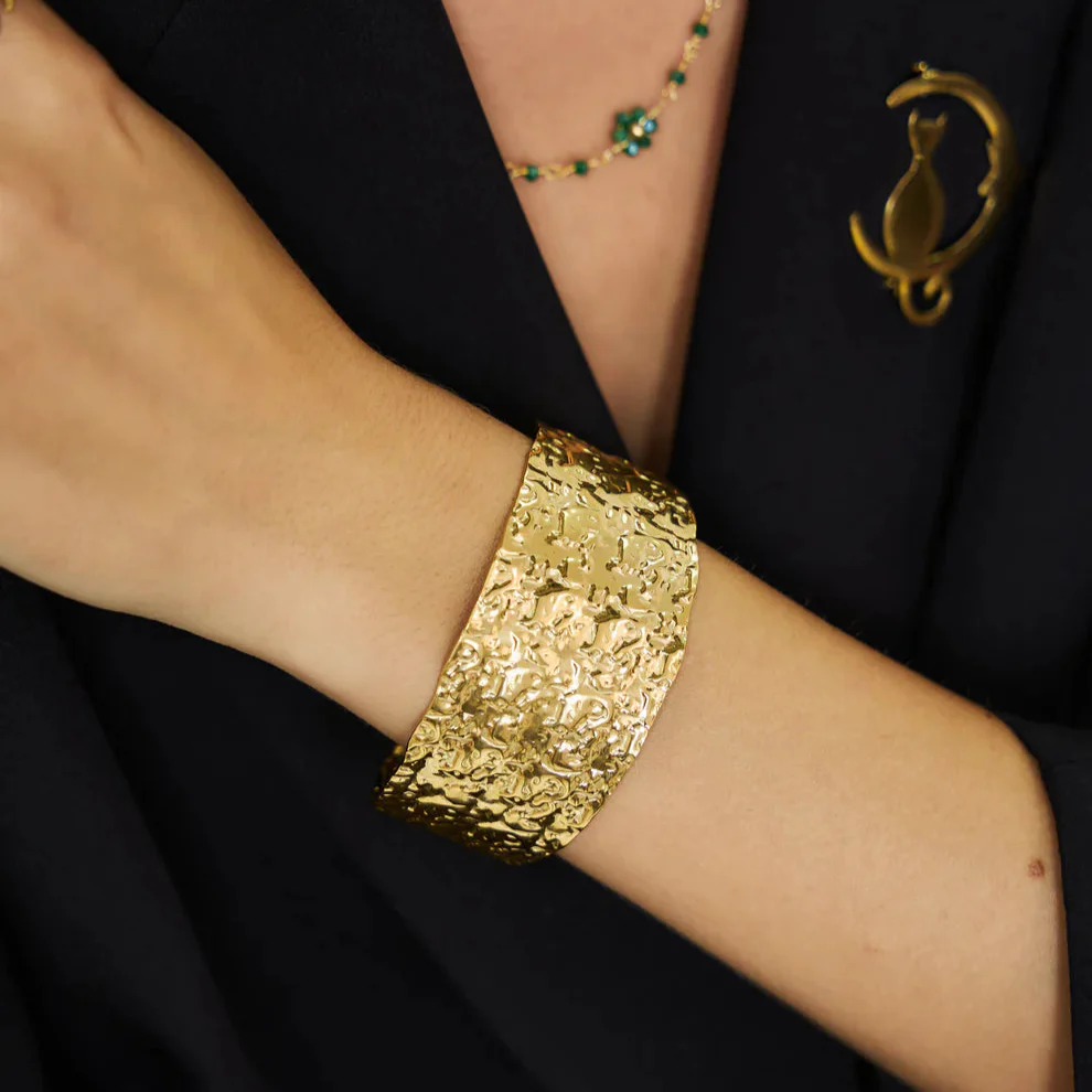 Altaïa, bracelet rigide femme doré, allure majestueuse – Image 2