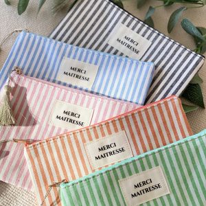 Pochette XL rayée «Merci maitresse» - SARAH