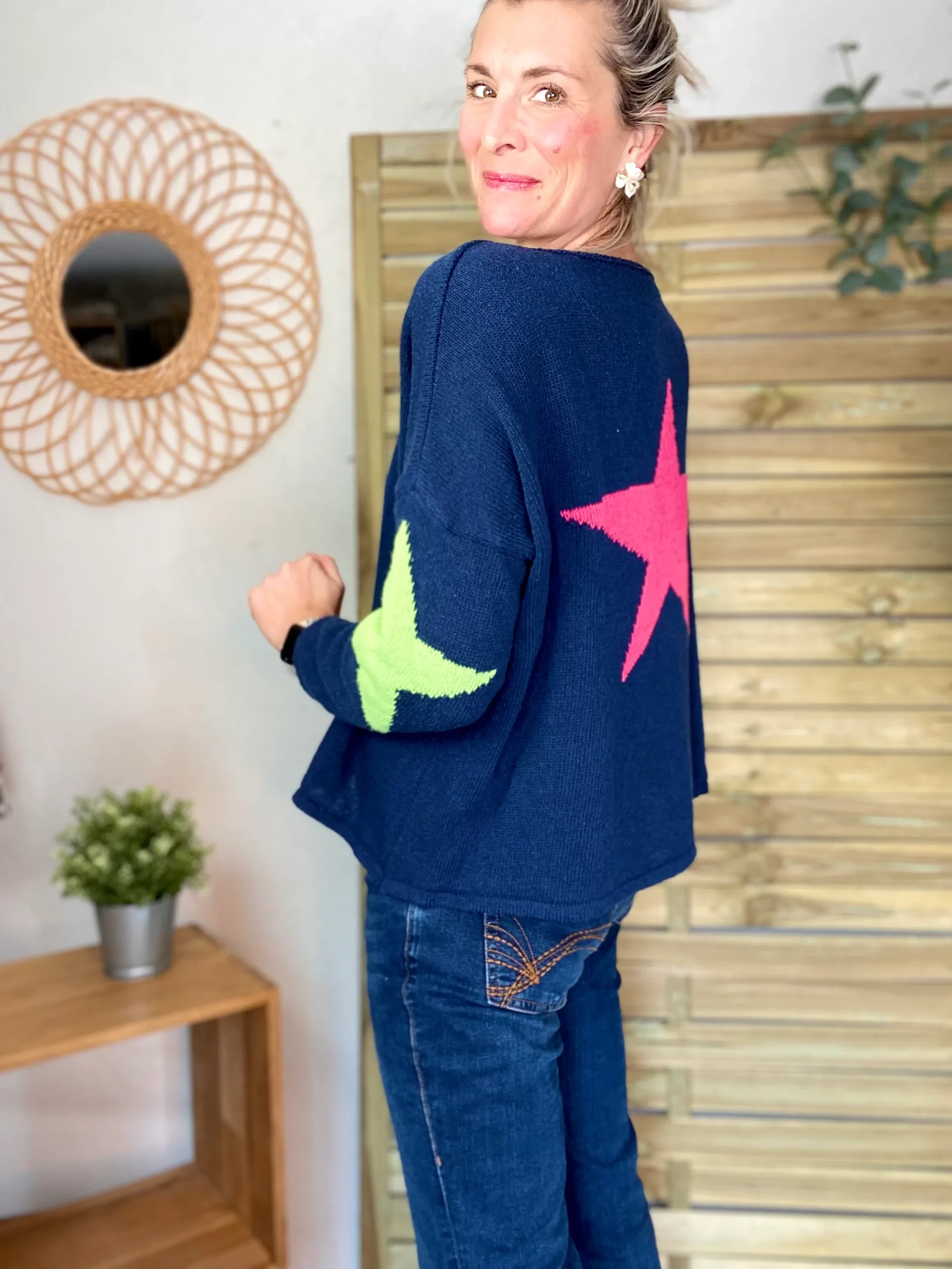 Pull oversize étoiles colors ALBA - Bleu marine – Image 2