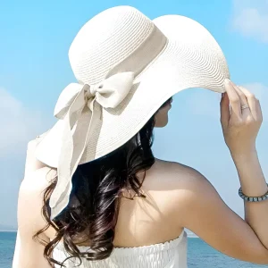 Chapeau de Paille - SunlitMingle