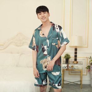 Pyjama automne deux pièces vert foncé en satin à motif chiens