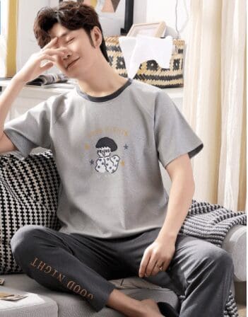 Pyjama courtes manches à motif pour homme