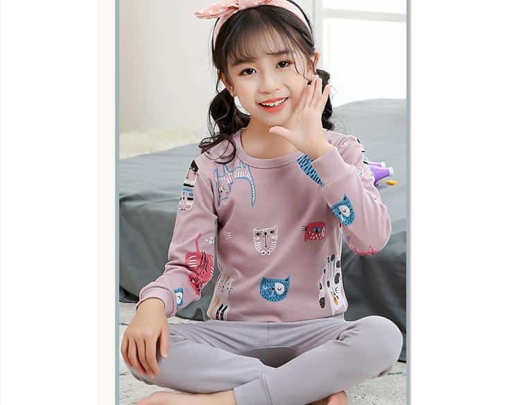 Pyjama printemps avec pull rose et pantalon gris pour enfants – Image 3