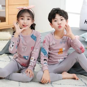 Pyjama printemps avec pull rose et pantalon gris pour enfants