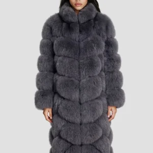 Veste longue en fourrure grise